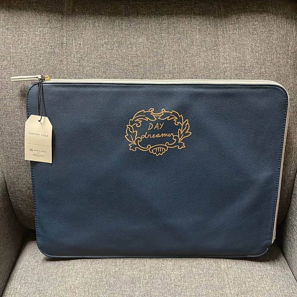 Molly Hatch Padded Laptop Bag with Storage Pouch